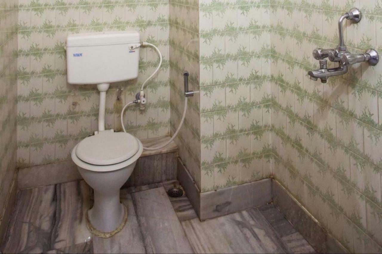 Hotel Lee Garden Пури Экстерьер фото